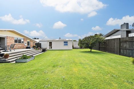 Photo of property in 32 Fuchsia Avenue, Pukete, Hamilton, 3200