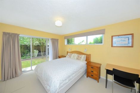 Photo of property in 368a Yaldhurst Road, Russley, Christchurch, 8042