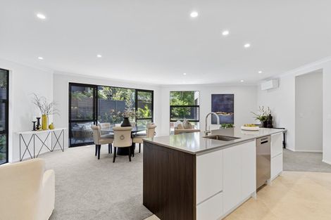 Photo of property in 17 Fordyce Avenue, Sunnyhills, Auckland, 2010