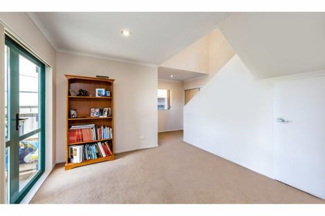Photo of property in 19 Midshipman Court, Gulf Harbour, Whangaparaoa, 0930