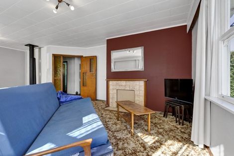 Photo of property in 54 Parsons Street, Frankleigh Park, New Plymouth, 4310