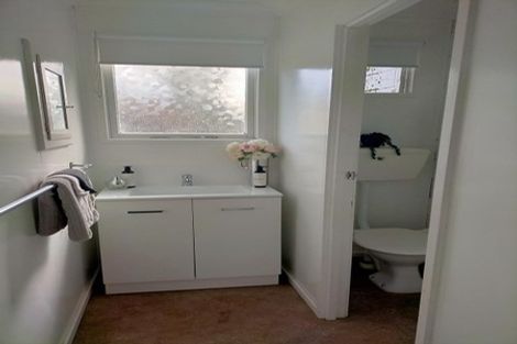 Photo of property in 10 Railway Esplanade, East Gore, Gore, 9710