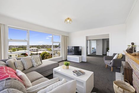 Photo of property in 12 Havelock Place, Blagdon, New Plymouth, 4310