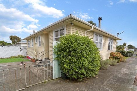 Photo of property in 5 Brightwell Street, Papakura, 2110