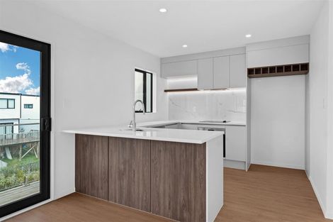 Photo of property in 8 Wahine Street, Papakura, 2110