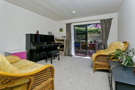 Photo of property in 43 Crestview Place, Browns Bay, Auckland, 0630