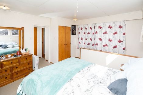 Photo of property in 3 Armitage Place, Fairfield, Hamilton, 3214