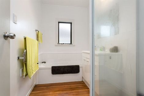 Photo of property in 28 Snell Street, Morrinsville, 3300