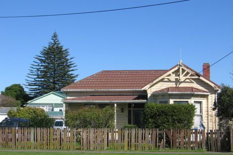 Photo of property in 22 Robinson Street, Foxton, 4814