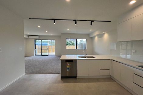 Photo of property in 3 Ki Roto Way, Flat Bush, Auckland, 2019