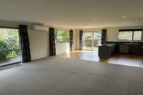 Photo of property in 17 Glentui Place, Waikawa, Picton, 7220