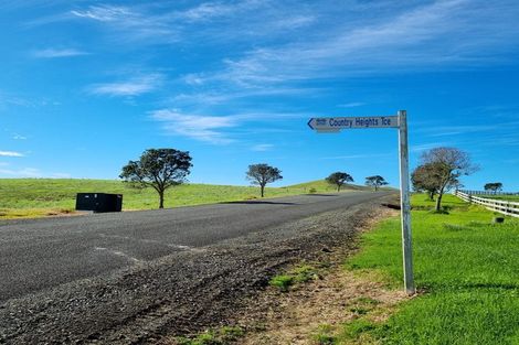 Photo of property in 6 Country Heights Terrace, Kaiwaka, 0573