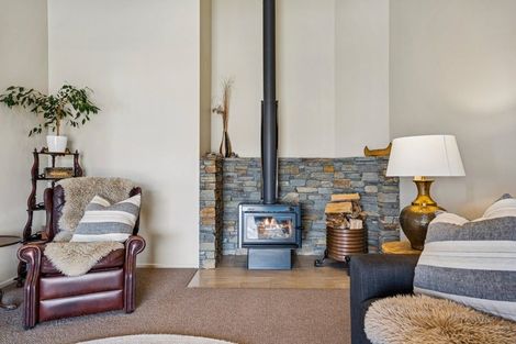 Photo of property in 51 Westreca Ridge Lane, Queensberry, Cromwell, 9383