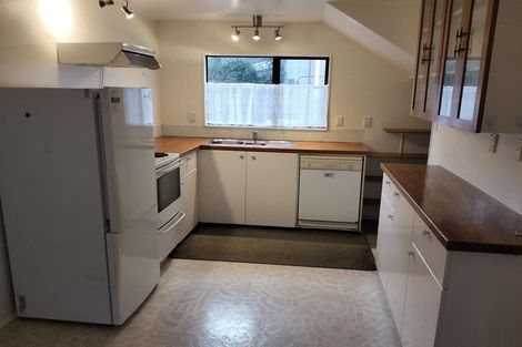 Photo of property in 12 Rydal Place, Southgate, Wellington, 6023