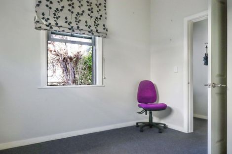 Photo of property in 8 Lewer Street, Karori, Wellington, 6012