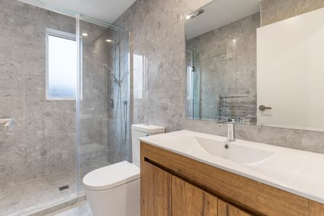 Photo of property in 5b Poruru Close, Papakura, 2110