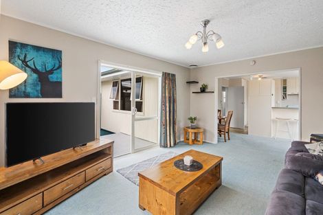 Photo of property in 2/11 Mcbeath Avenue, Hoon Hay, Christchurch, 8025