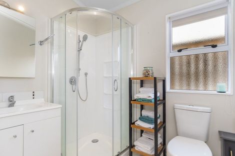 Photo of property in 32a Ruamoana Place, Omokoroa, 3114