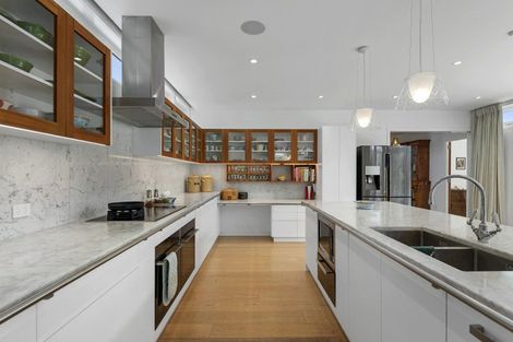 Photo of property in 62a Holly Road, St Albans, Christchurch, 8014