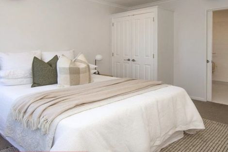 Photo of property in 27 James Street, Redcliffs, Christchurch, 8081