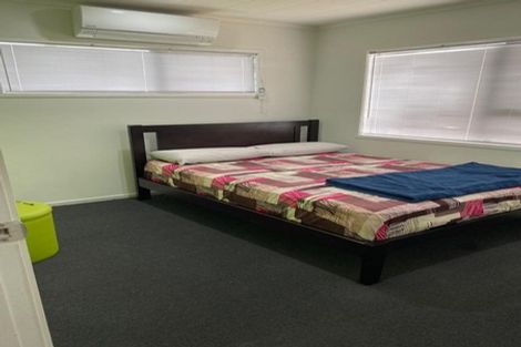 Photo of property in 2/35 Russell Road, Manurewa, Auckland, 2102