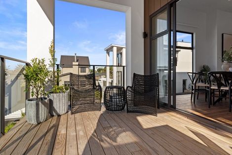 Photo of property in 1024b Papamoa Beach Road, Papamoa Beach, 3118