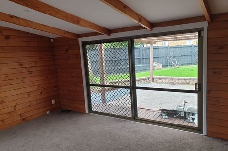 Photo of property in 9 Charles Prevost Drive, The Gardens, Auckland, 2105