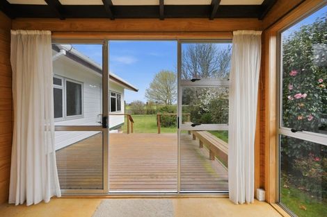 Photo of property in 6 Waimate Crescent, Tokoroa, 3420