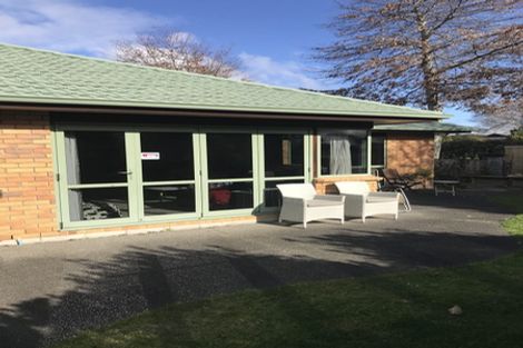 Photo of property in 6 Doneraille Place, Bethlehem, Tauranga, 3110