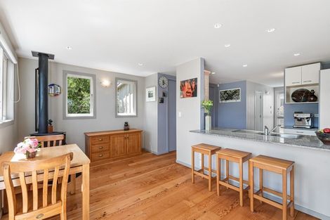 Photo of property in 91 Island Bay Road, Beach Haven, Auckland, 0626