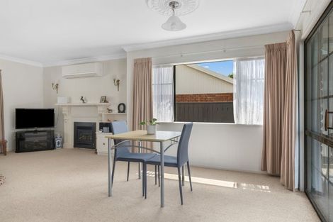 Photo of property in 146 Victoria Street, Cambridge, 3434