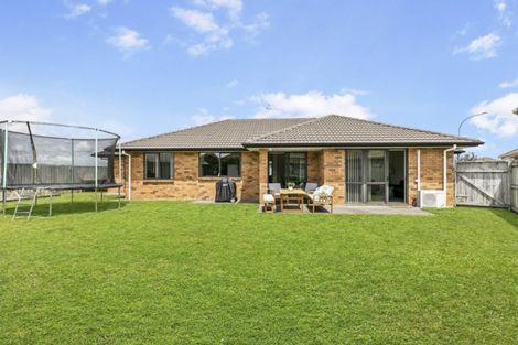 Photo of property in 57 Gibson Place, Papamoa Beach, Papamoa, 3118