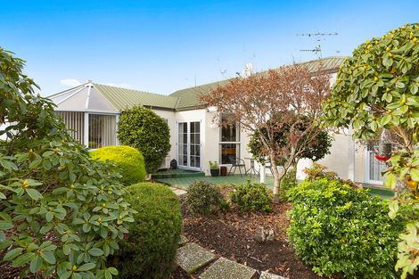 Photo of property in 2 Kings Avenue, South Dunedin, Dunedin, 9012