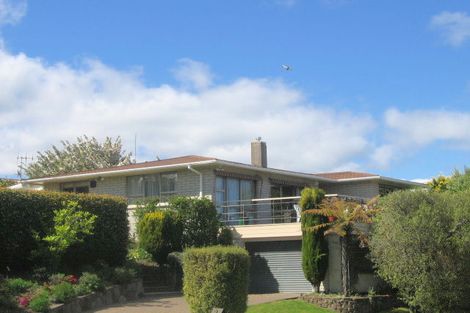 Photo of property in 1 Kensington Place, Richmond Heights, Taupo, 3330