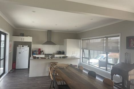 Photo of property in 53b Napier Road, Havelock North, 4130