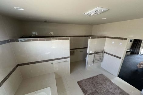 Photo of property in 34 Holcombrooke Lane, Welcome Bay, Tauranga, 3175