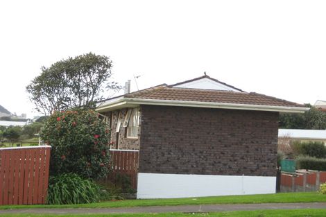 Photo of property in 36 Norwich Avenue, Spotswood, New Plymouth, 4310