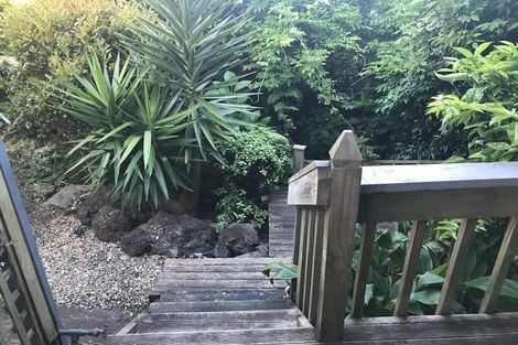 Photo of property in 4/165 Birkenhead Avenue, Birkenhead, Auckland, 0626