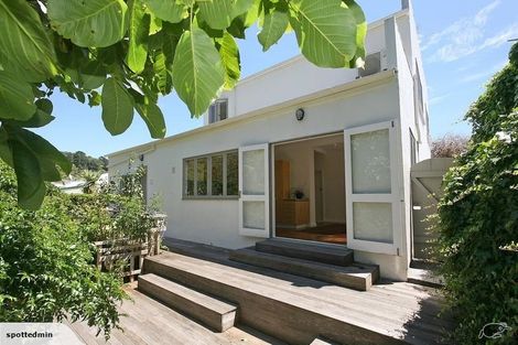 Photo of property in 12 Mahoe Street, Eastbourne, Lower Hutt, 5013