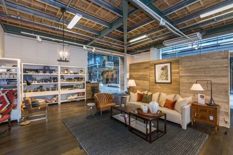 Photo of property in 148 Victoria Street, Cambridge, 3434