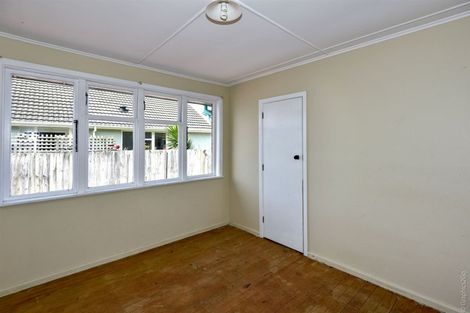 Photo of property in 7 Carisbrooke Street, Aranui, Christchurch, 8061