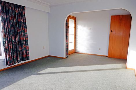 Photo of property in 11 Arrow Crescent, Holmes Hill, Oamaru, 9401
