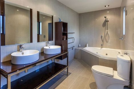 Photo of property in 124 Augusta Drive, Pauanui, Hikuai, 3579