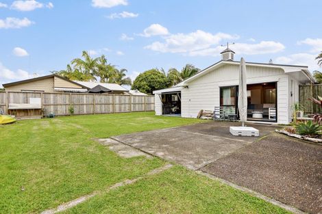 Photo of property in 12 Dundas Street, Whitianga, 3510