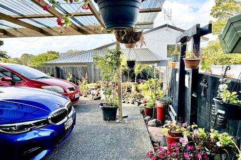 Photo of property in 1/3 Pelican Lane, Unsworth Heights, Auckland, 0632