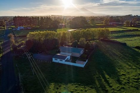 Photo of property in 10 Conway Road, Eltham, 4322