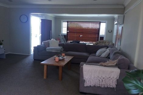 Photo of property in 114 Moore Street, Howick, Auckland, 2014