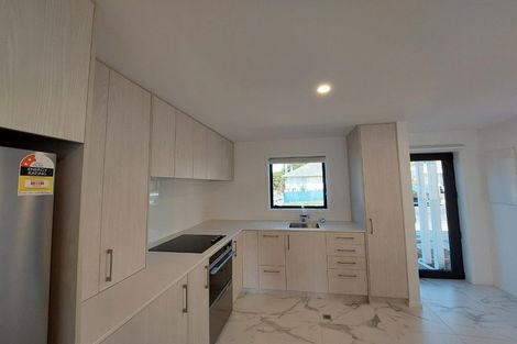 Photo of property in 3/14 Wilsher Crescent, Henderson, Auckland, 0612