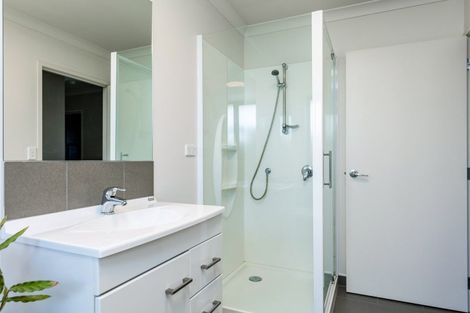 Photo of property in 15 De Castro Drive, Blenheim, 7201