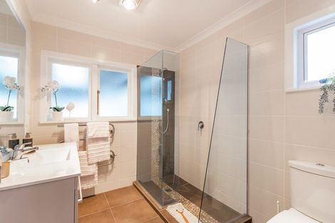 Photo of property in 72 Port Albert Road, Wellsford, 0900